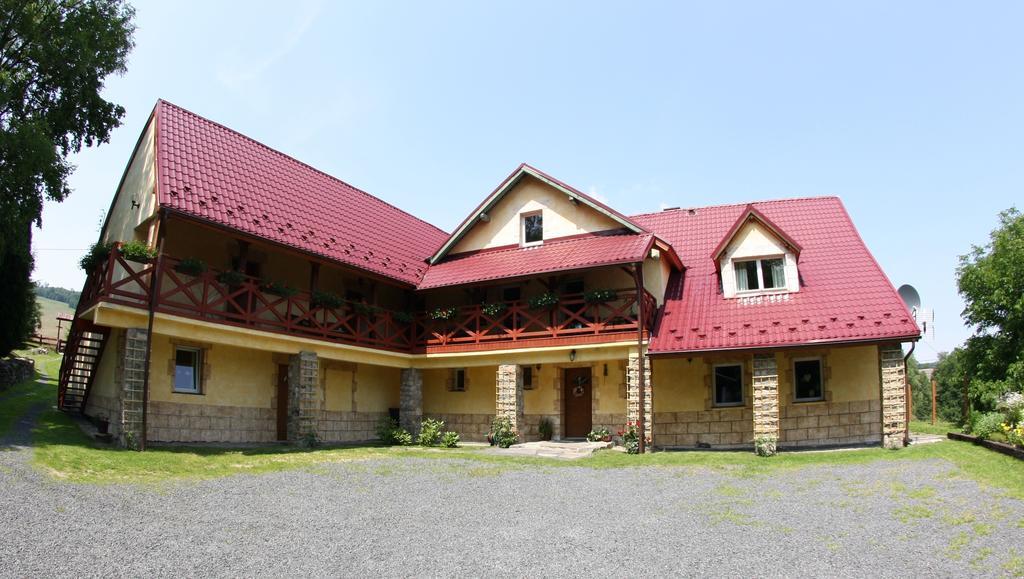 Bed and Breakfast Dom Na Klonowym Wzgorzu Stronie Śląskie Esterno foto